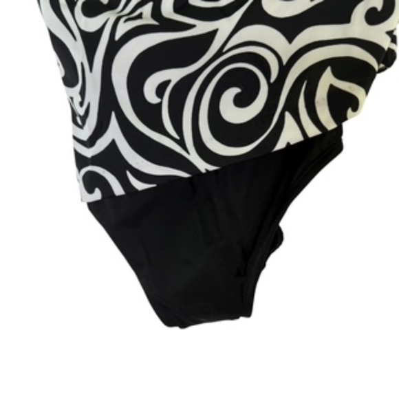NWOT Longitude Left Side Faux Tie One Piece Abstract Design Swimsuit Size 12 - Picture 4 of 9
